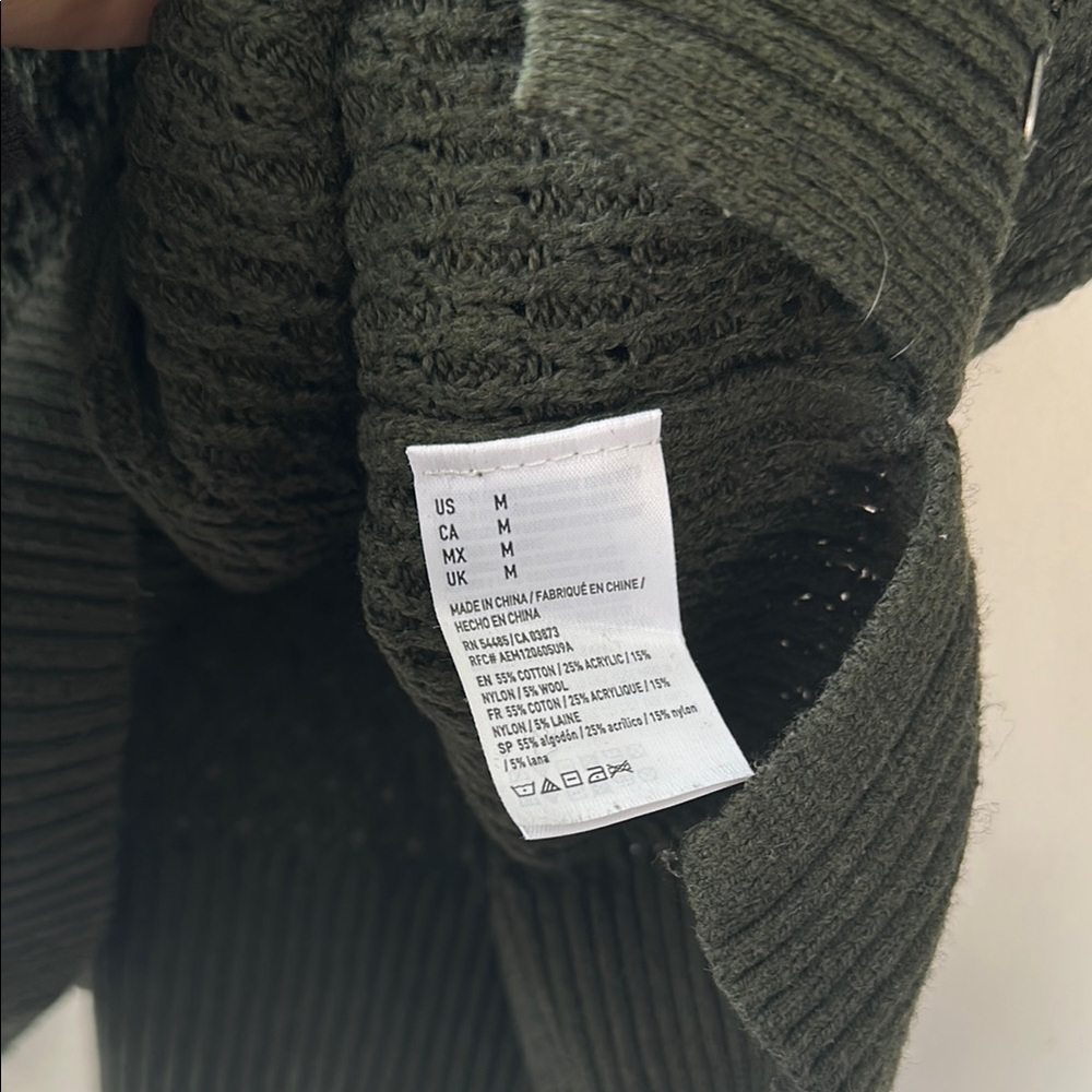 American Eagle Dark Green Cotton Blend Sweater - Picture 2 of 10